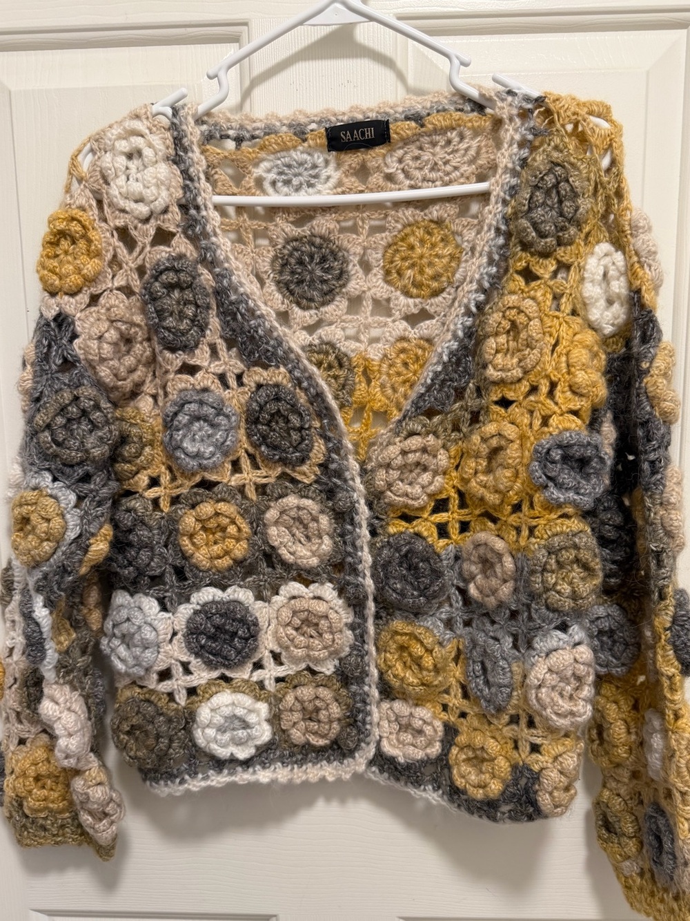 SAACHI CROCHET FLORAL PATTERN CARDIGAN